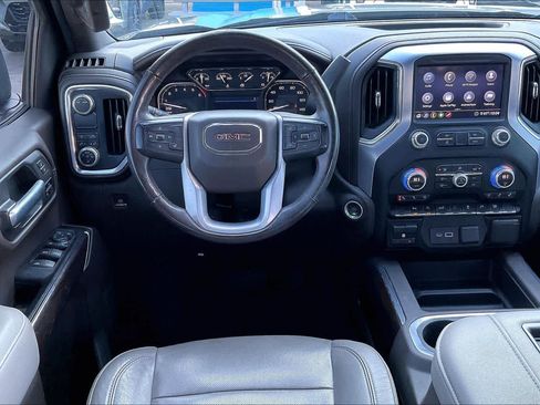 Used 2020 GMC Sierra 1500 SLT image 7