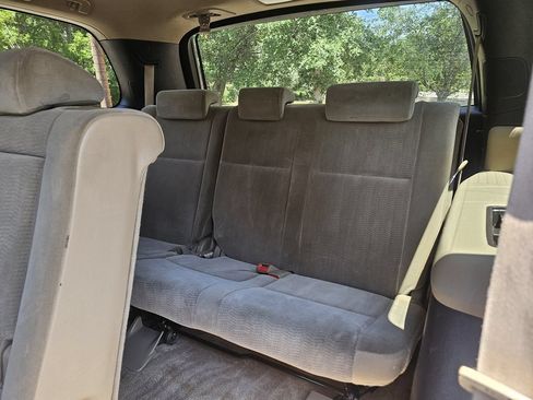 Used 2008 Toyota Sequoia SR5 AWD/4WD image 34