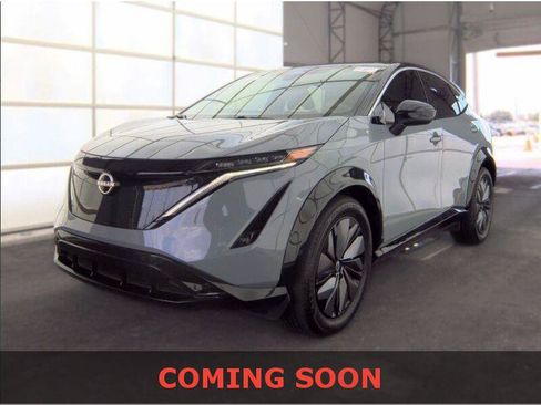 Used 2024 Nissan Ariya FWD image 1