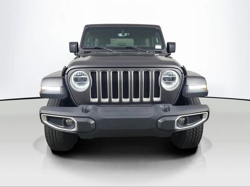 Used 2020 Jeep Wrangler Unlimited Sahara AWD/4WD image 2