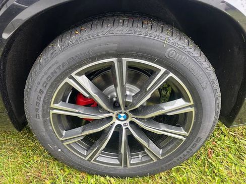 New 2026 BMW X5 xDrive40i w/ M Sport Package image 7