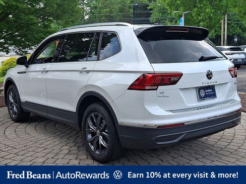 Certified 2023 Volkswagen Tiguan SE w/ Panoramic Sunroof Package AWD/4WD image 5