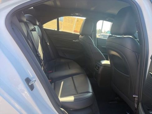Used 2024 Cadillac CT4 Luxury image 33
