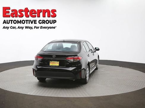 Used 2024 Toyota Corolla LE FWD image 35