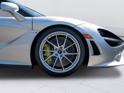 New 2025 McLaren 750S Spider image 43