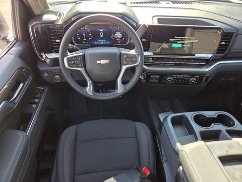 Used 2026 Chevrolet Silverado 1500 LT w/ All Star Edition Plus RWD image 8