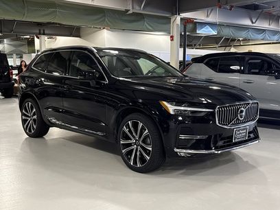 Certified 2023 Volvo XC60 B6 Ultimate w/ Protection Package Premier