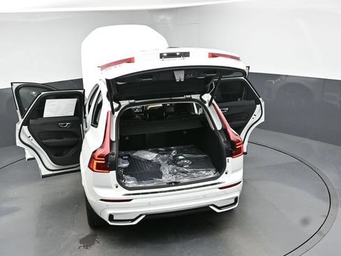 New 2026 Volvo XC60 T8 Ultra w/ Protection Package Premier AWD/4WD image 51