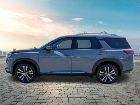 New 2025 Nissan Pathfinder Platinum w/ Cargo Package image 7