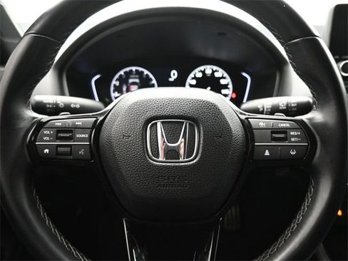 Used 2023 Honda Civic Sport image 28