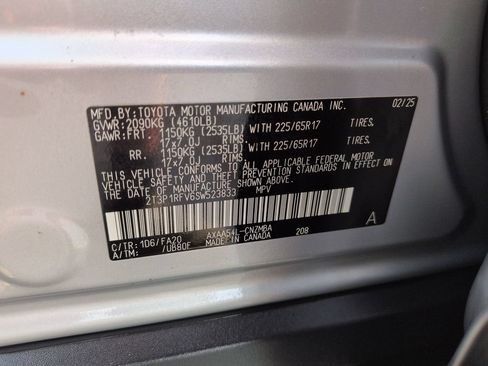 Certified 2025 Toyota RAV4 XLE AWD/4WD image 29
