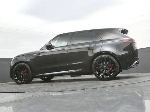 Used 2024 Land Rover Range Rover Sport Dynamic SE image 35
