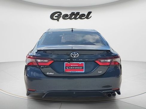 Certified 2021 Toyota Camry SE image 12