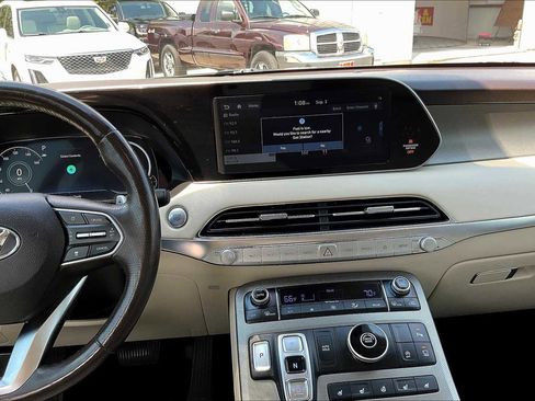 Used 2020 Hyundai Palisade Limited image 6