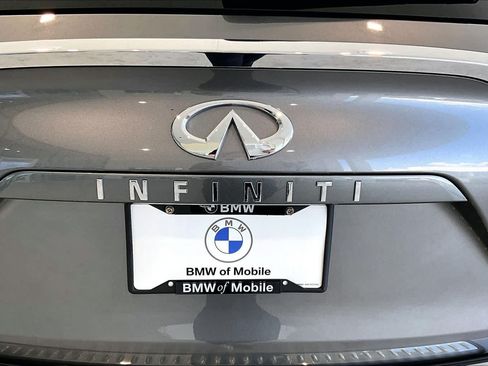 Used 2019 INFINITI QX50 Essential w/ Sensory Package FWD image 30