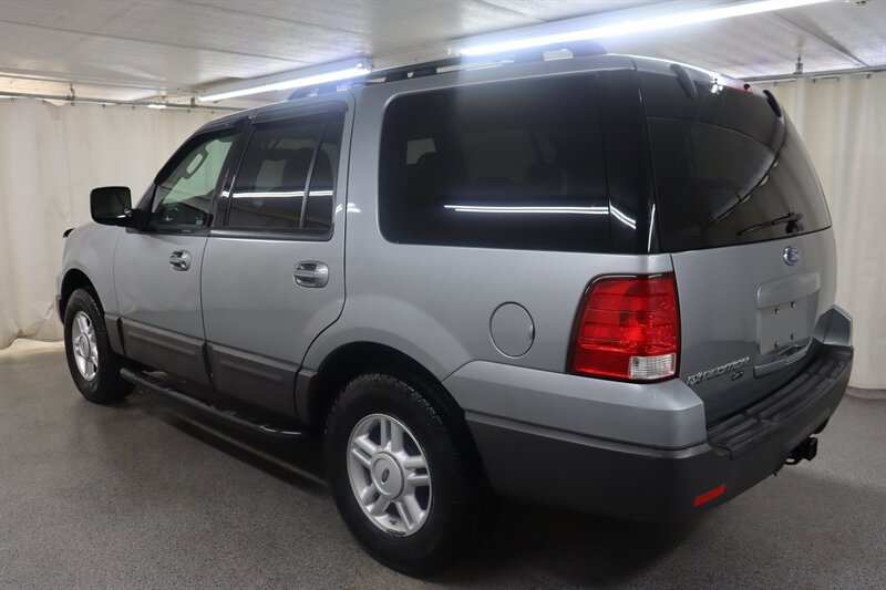 Used 2006 Ford Expedition XLT AWD/4WD image 4