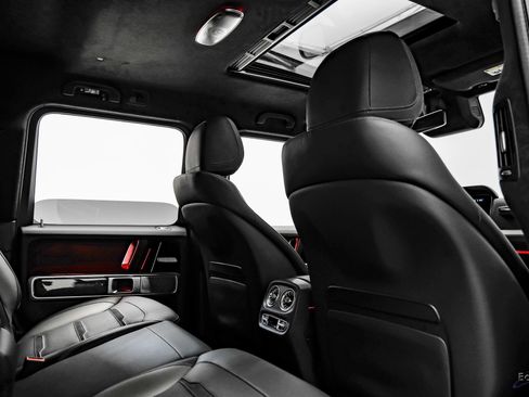 Used 2025 Mercedes-Benz G 63 AMG 4MATIC image 86
