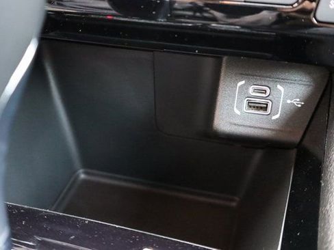 New 2026 Jeep Compass Limited image 21