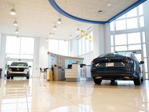 Used 2022 Chevrolet Silverado 1500 LT image 11