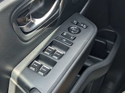 Used 2024 Honda Pilot TrailSport image 21