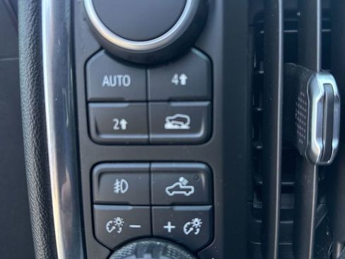 Used 2019 Chevrolet Silverado 1500 RST w/ All-Star Edition AWD/4WD image 18