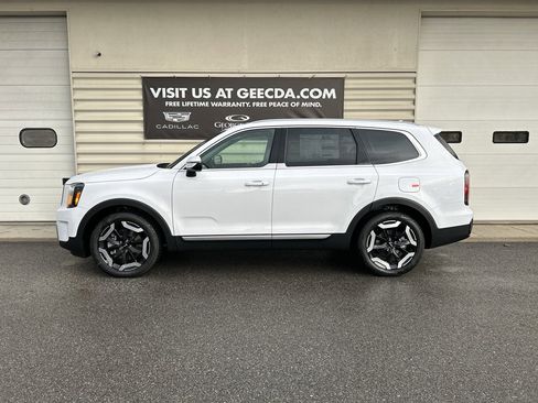 New 2025 Kia Telluride EX image 7