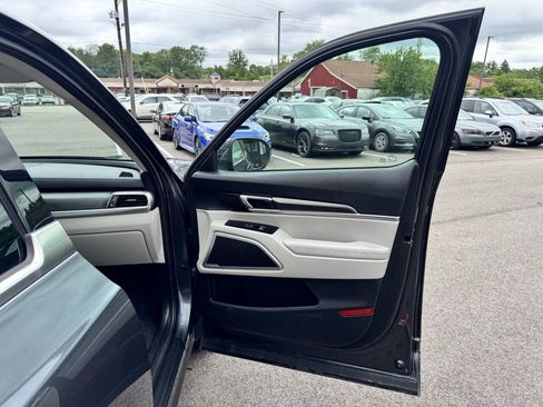 Used 2020 Kia Telluride S AWD/4WD image 19