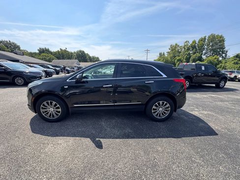 Used 2017 Cadillac XT5 Luxury w/ Driver Awareness Package FWD image 2