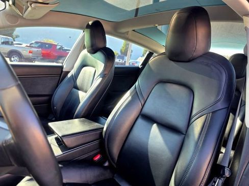 Used 2018 Tesla Model 3 Long Range AWD/4WD image 26