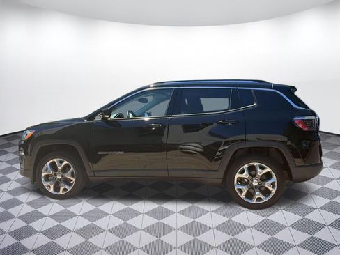 Used 2020 Jeep Compass Limited w/ Safety & Security Group AWD/4WD image 2