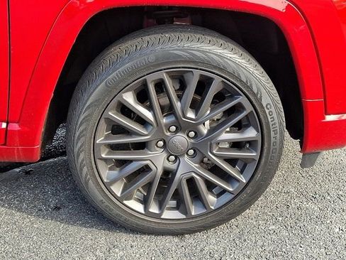 Certified 2022 Jeep Compass Limited image 11