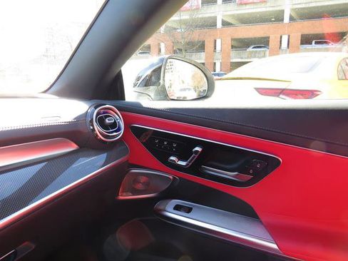 Used 2024 Mercedes-Benz CLE 450 4MATIC Cabriolet image 19