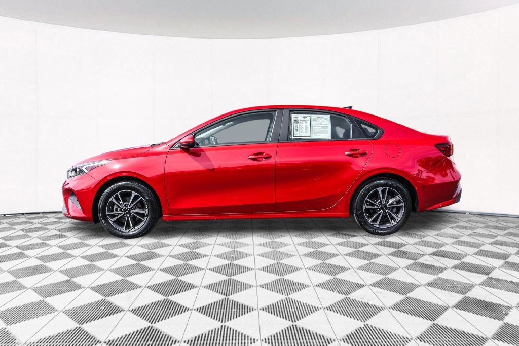 Used 2024 Kia Forte LXS FWD image 14