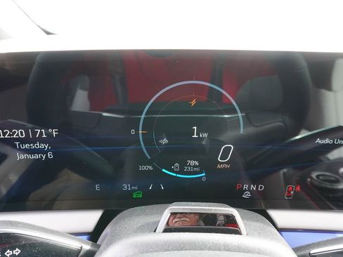 New 2026 Cadillac Optiq Luxury 1 image 20