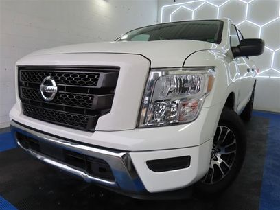 Used 2022 Nissan Titan SV