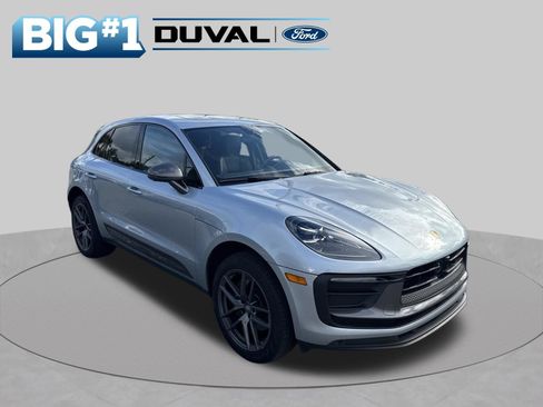 Used 2024 Porsche Macan Turbo AWD/4WD image 1