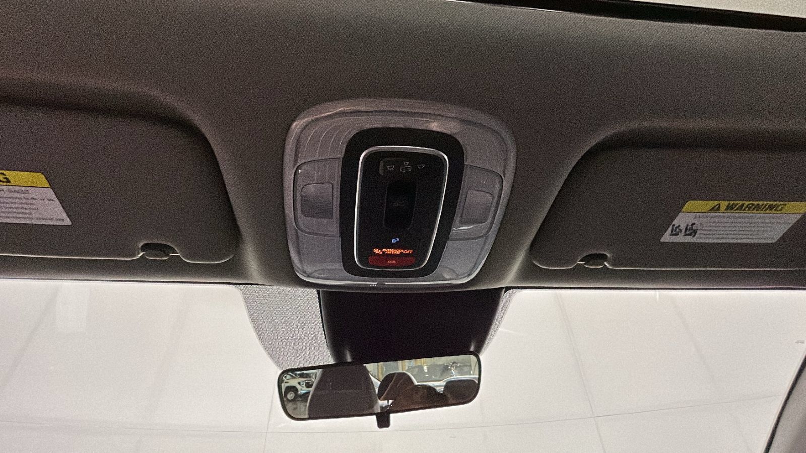 Used 2025 Hyundai Elantra SEL FWD image 30