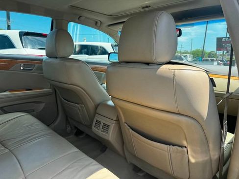 Used 2005 Toyota Avalon XLS FWD image 16