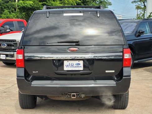 Used 2017 Ford Expedition XLT w/ Equipment Group 202A RWD image 5