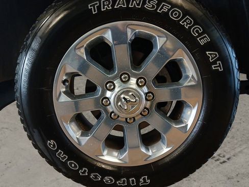 Used 2022 RAM 2500 Laramie w/ Body Color Bumper Group AWD/4WD image 14