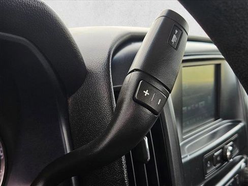 Used 2018 Chevrolet Silverado 1500 W/T w/ Trailering Package image 14