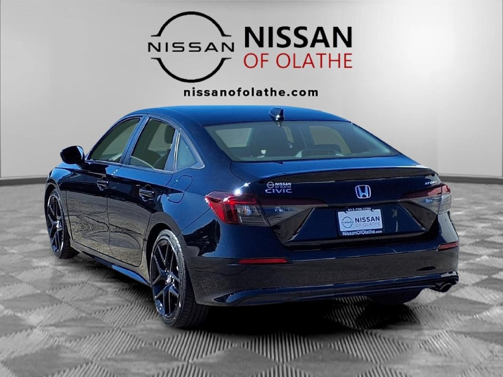 Used 2025 Honda Civic Sport image 5