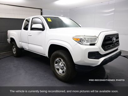 Used 2016 Toyota Tacoma SR w/ SR Convenience Package