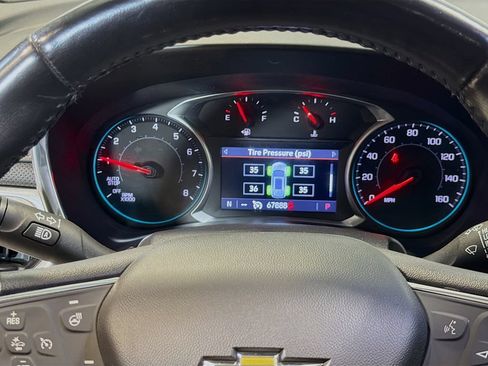 Used 2019 Chevrolet Equinox Premier AWD/4WD image 14