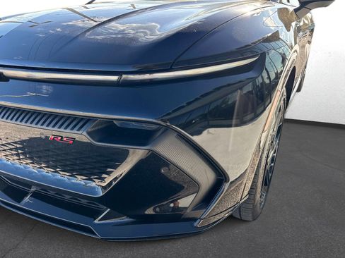 Used 2024 Chevrolet Equinox EV RS image 9