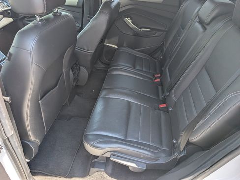 Used 2014 Ford Escape Titanium AWD/4WD image 25
