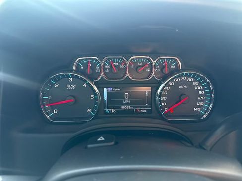 Used 2018 Chevrolet Tahoe LS RWD image 15
