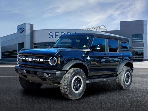 Used 2023 Ford Bronco Outer Banks w/ Sasquatch Package AWD/4WD image 1