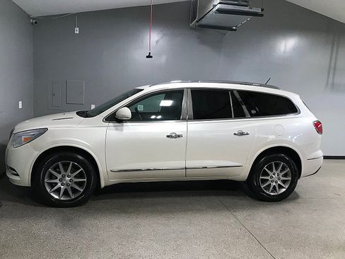 Used 2015 Buick Enclave Leather w/ Trailering Package FWD image 6