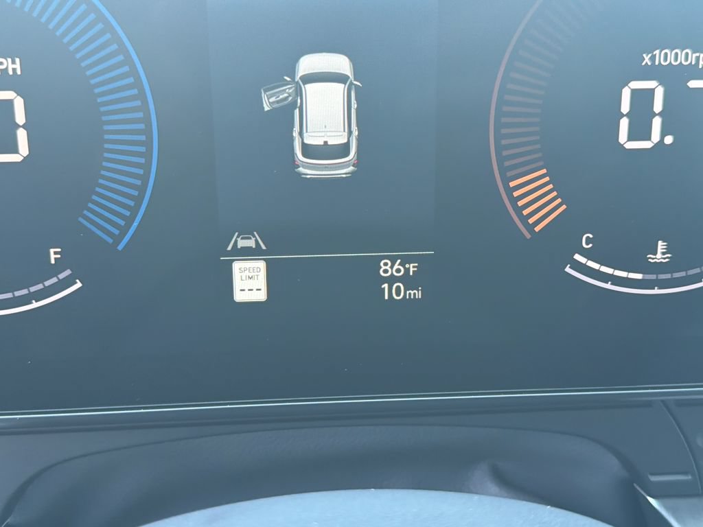 New 2027 Hyundai Kona SEL Sport FWD image 25